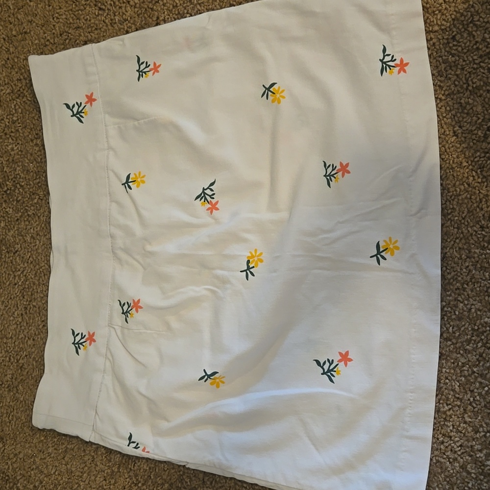 Zac & Rachel Floral White Skort Size 12 - Picture 3 of 6